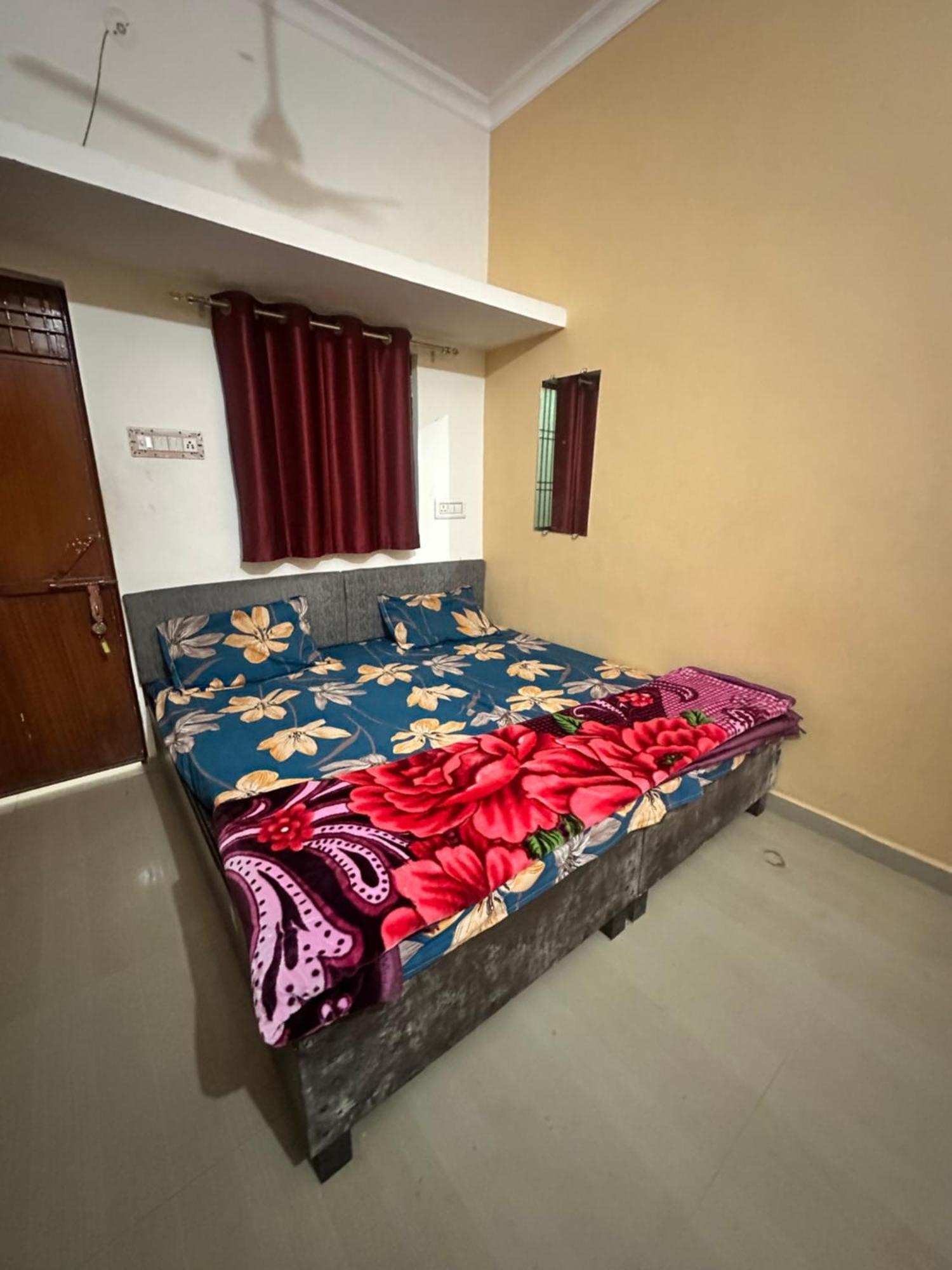 Khatu Shyam Guest House Ayodhya المظهر الخارجي الصورة
