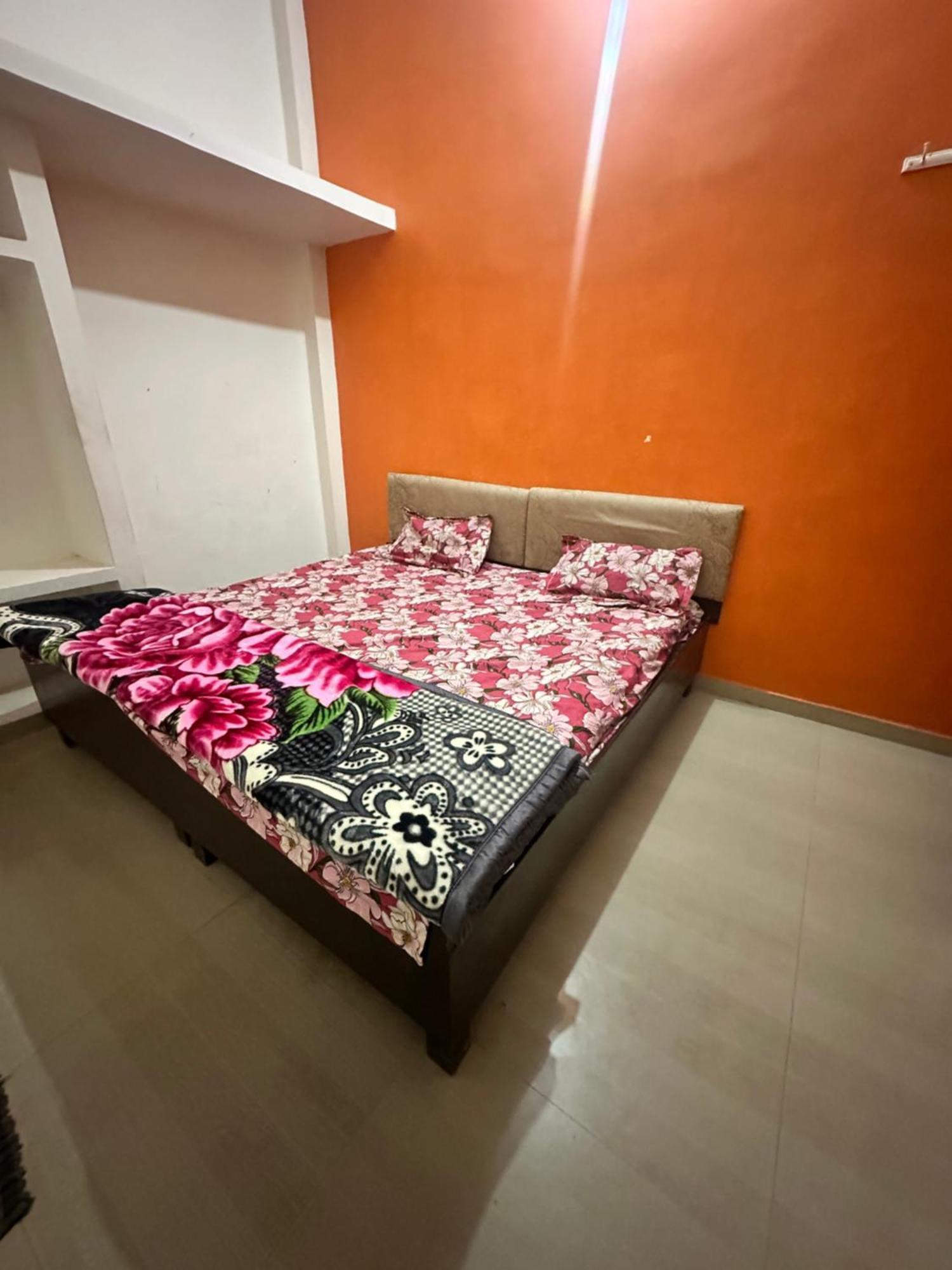 Khatu Shyam Guest House Ayodhya المظهر الخارجي الصورة